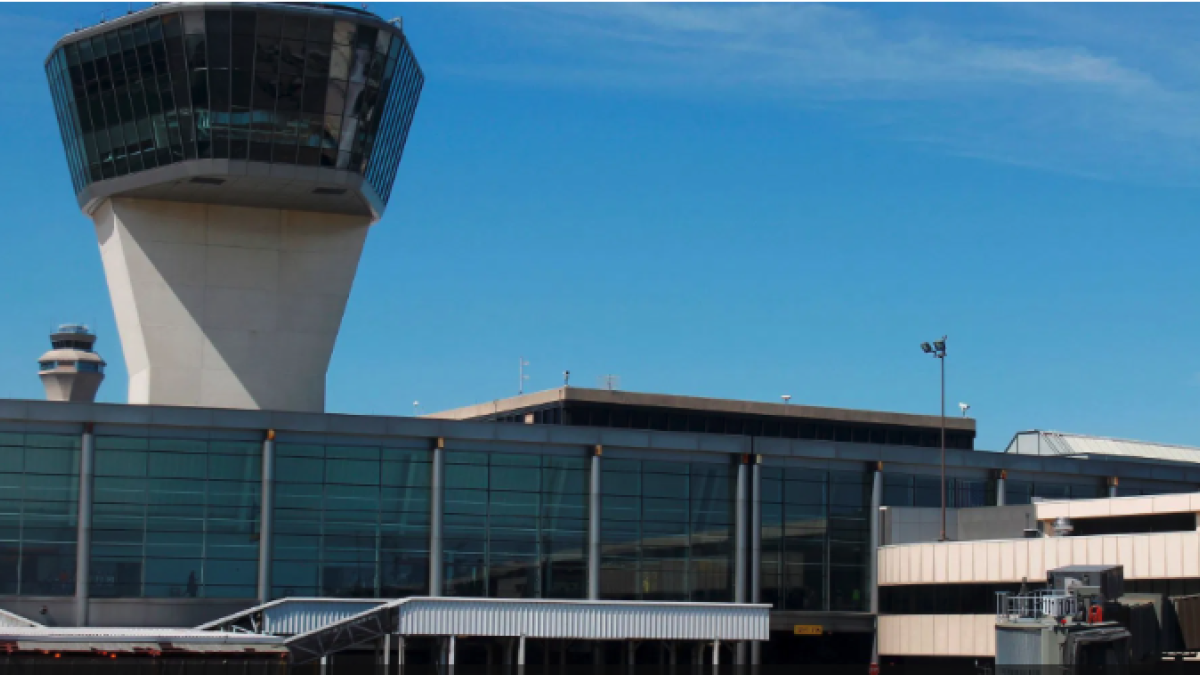EWR